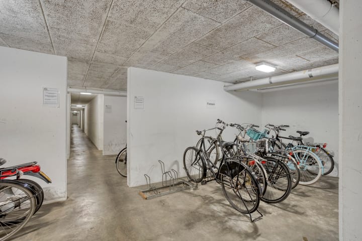 Foto 25 van Adelbert van Scharnlaan F 57