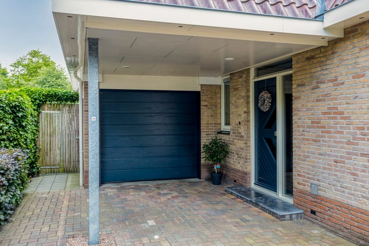 Photo 34 of De Brogge 34