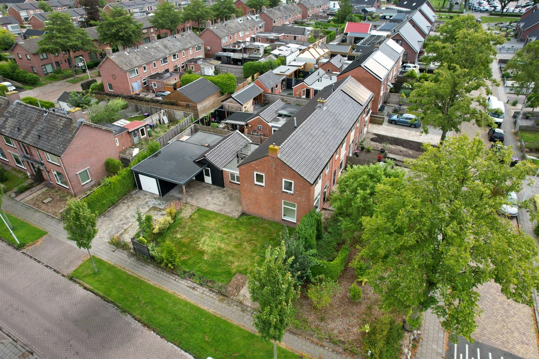 Foto 2 van Langelaan 77