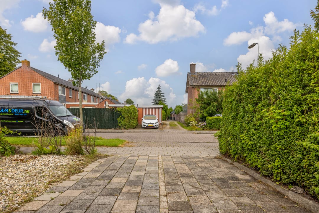 Foto 8 van Langelaan 77