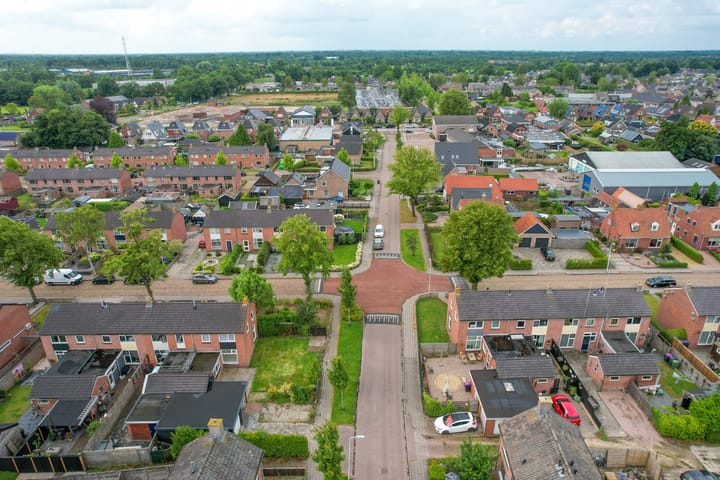 Foto 44 van Langelaan 77