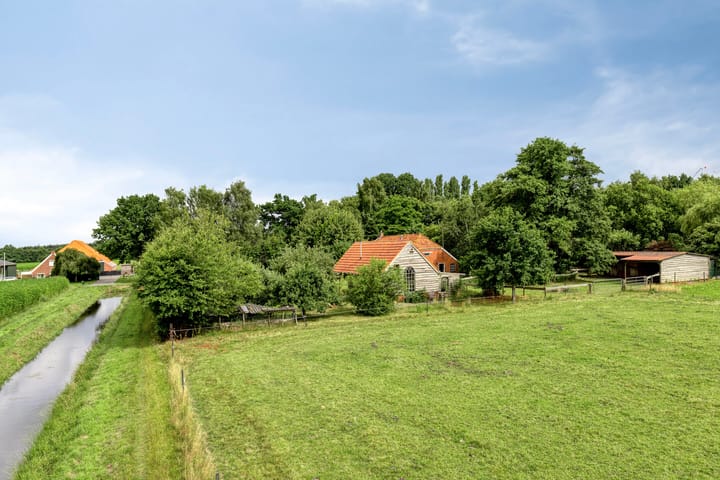 Foto 18 van 1e Pallertweg 16