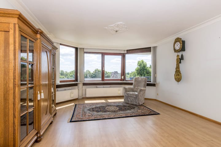 Photo 5 of Parallelweg 24