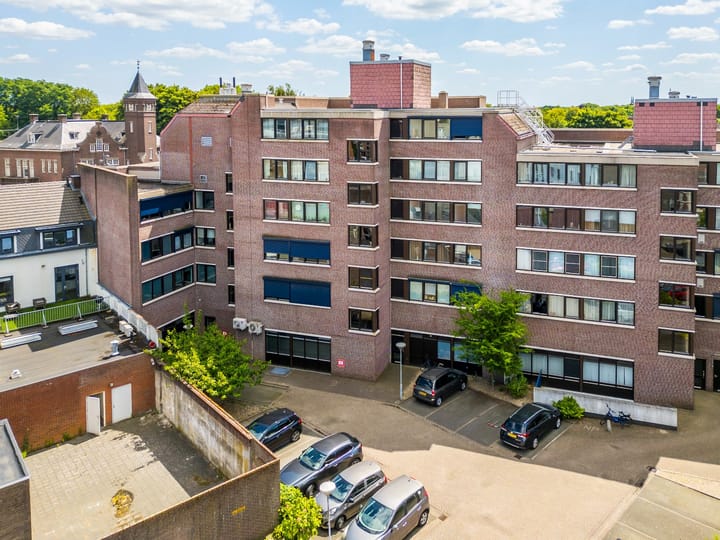 Photo 26 of Parallelweg 24