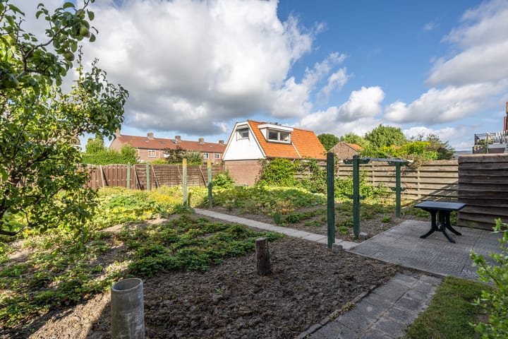 Photo 21 of Steneweg 96