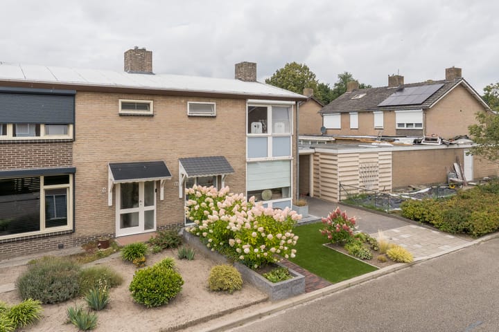 Foto 40 van Oranjestraat 11