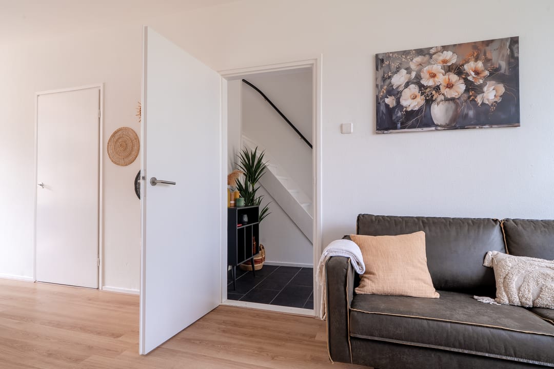 Photo 11 of Schorpioen 69