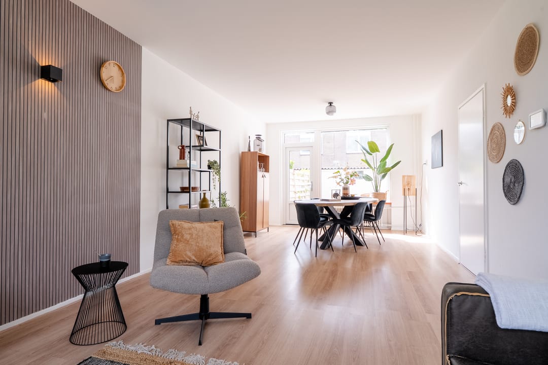 Photo 17 of Schorpioen 69