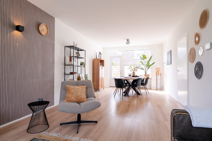 Foto 17 van Schorpioen 69