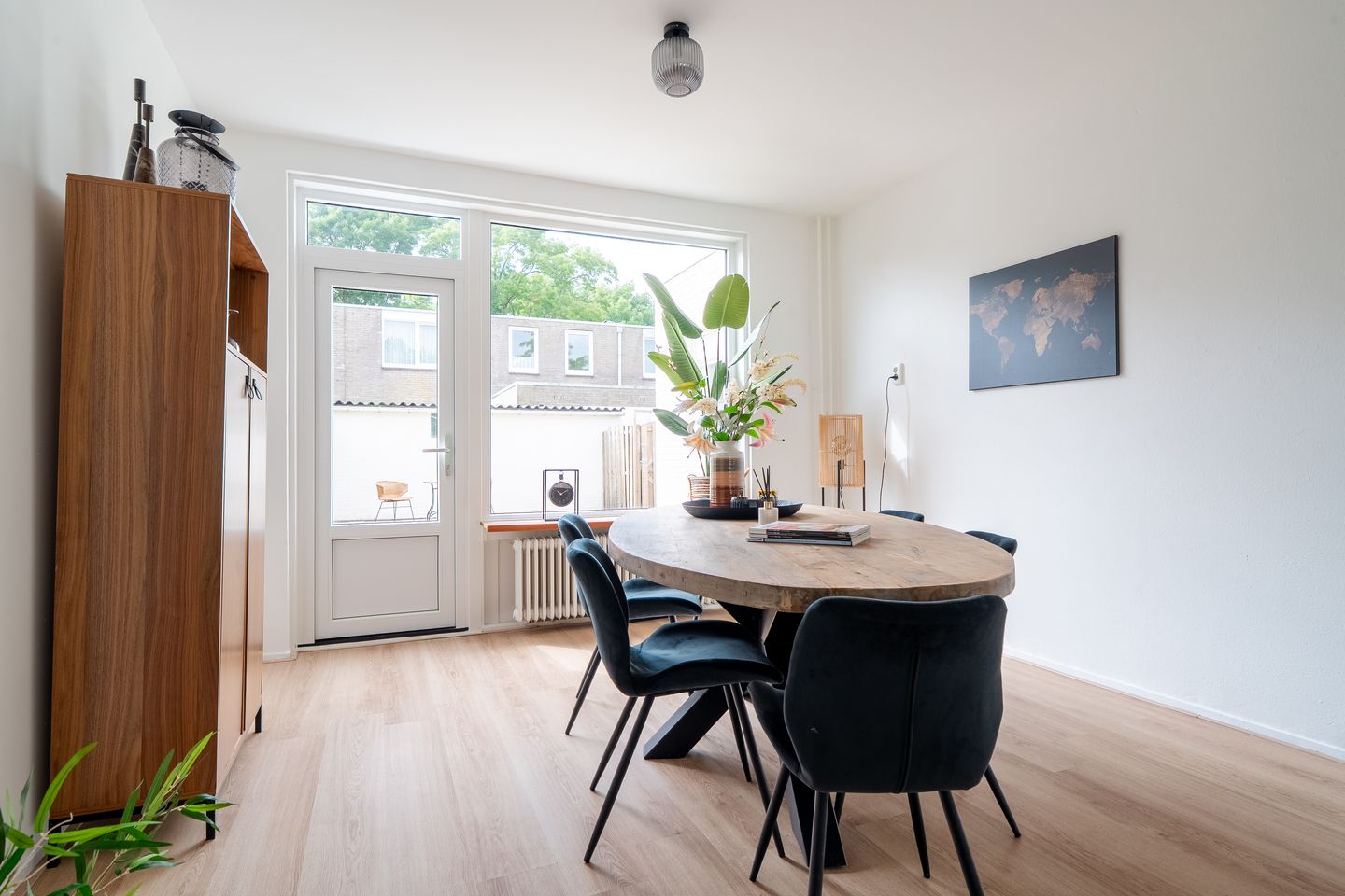 Photo 25 of Schorpioen 69