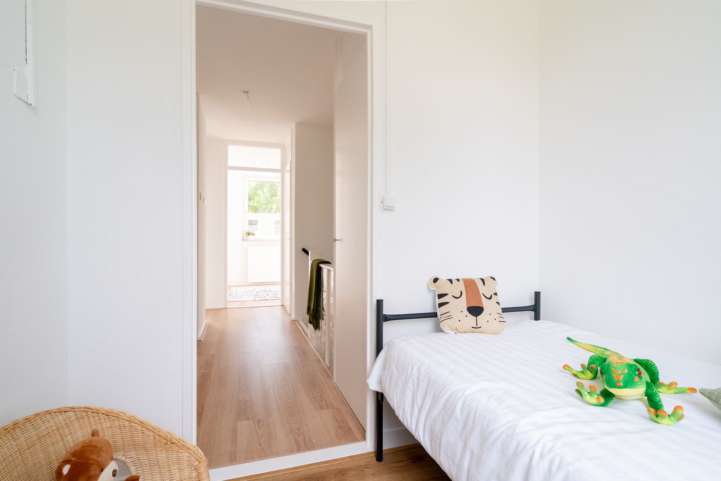 Photo 50 of Schorpioen 69