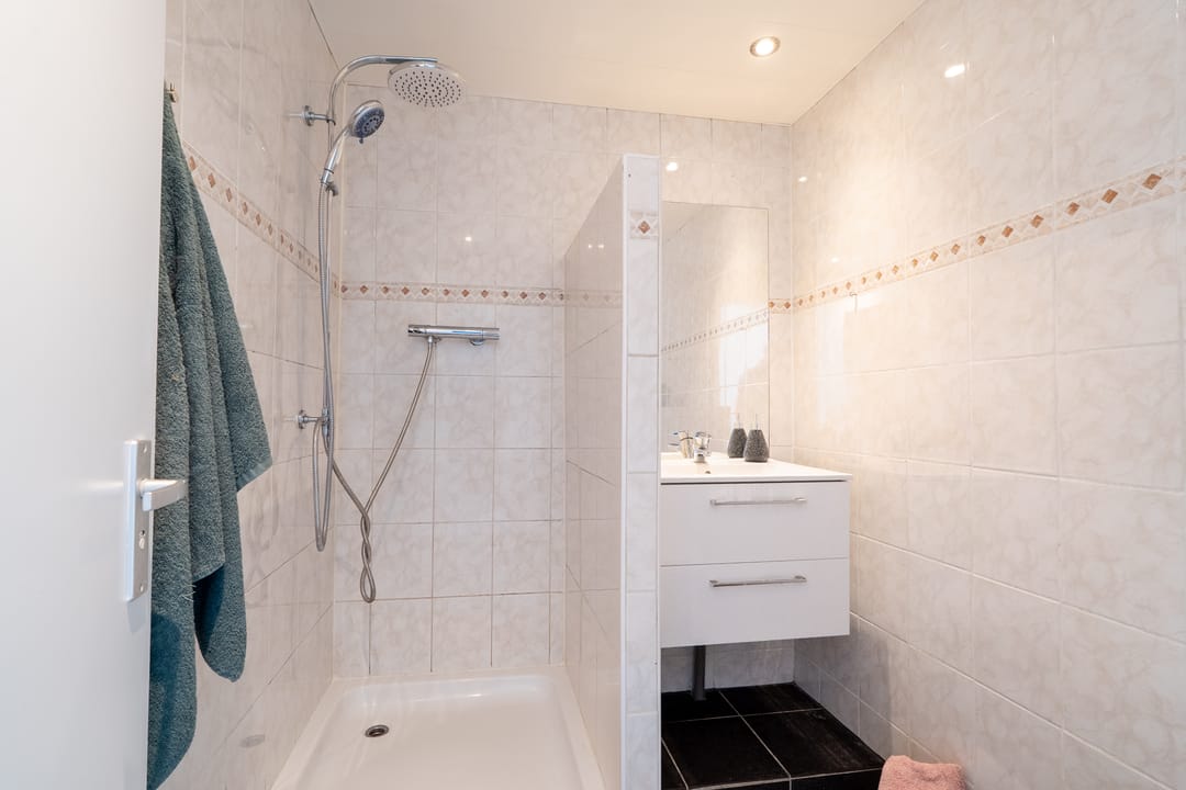 Photo 53 of Schorpioen 69