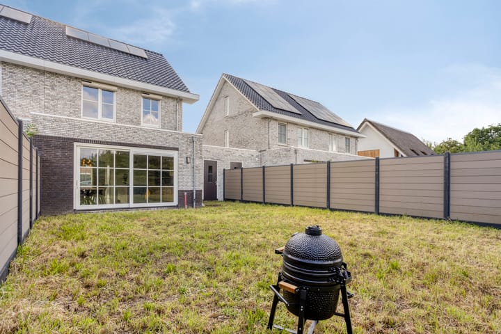 Foto 30 van Van de Wetering-erf 34