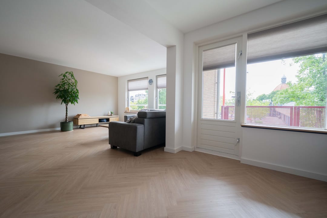 Foto 8 van Jacob van Deventerstraat 111