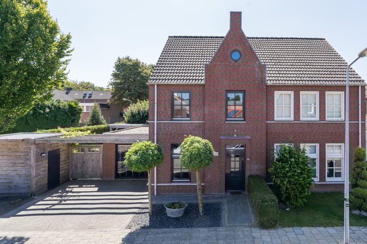 Foto 1 van Kloosterstraat 80