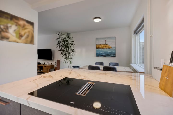 Foto 15 van Roggestraat 2