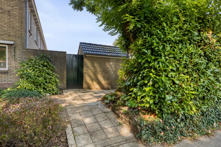 Foto 30 van Roggestraat 2