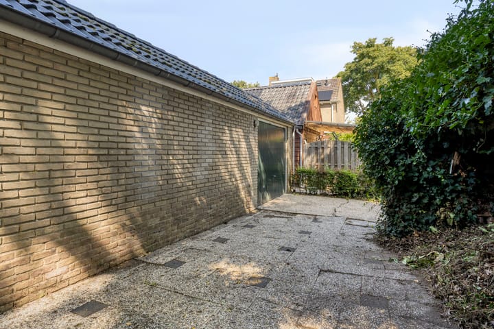 Foto 31 van Roggestraat 2