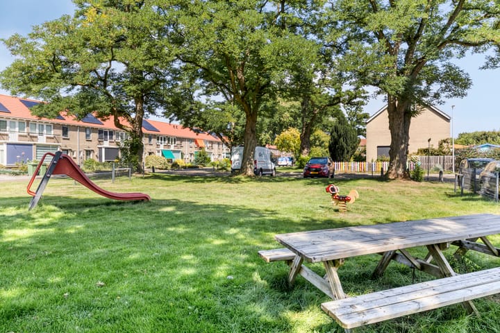 Foto 37 van Roggestraat 2