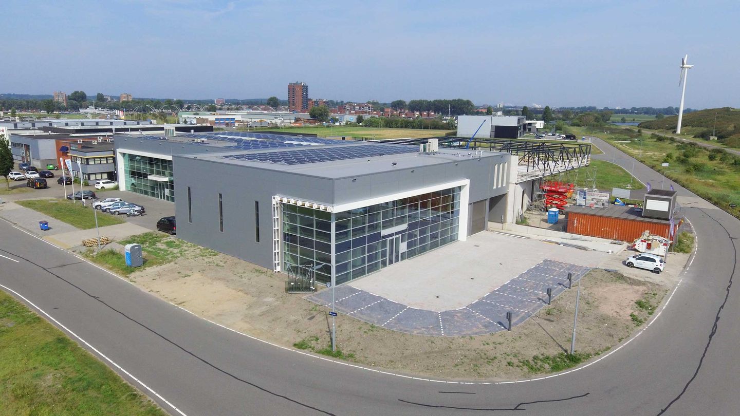 Bekijk foto 1 van Jacques Meuwissenweg 26