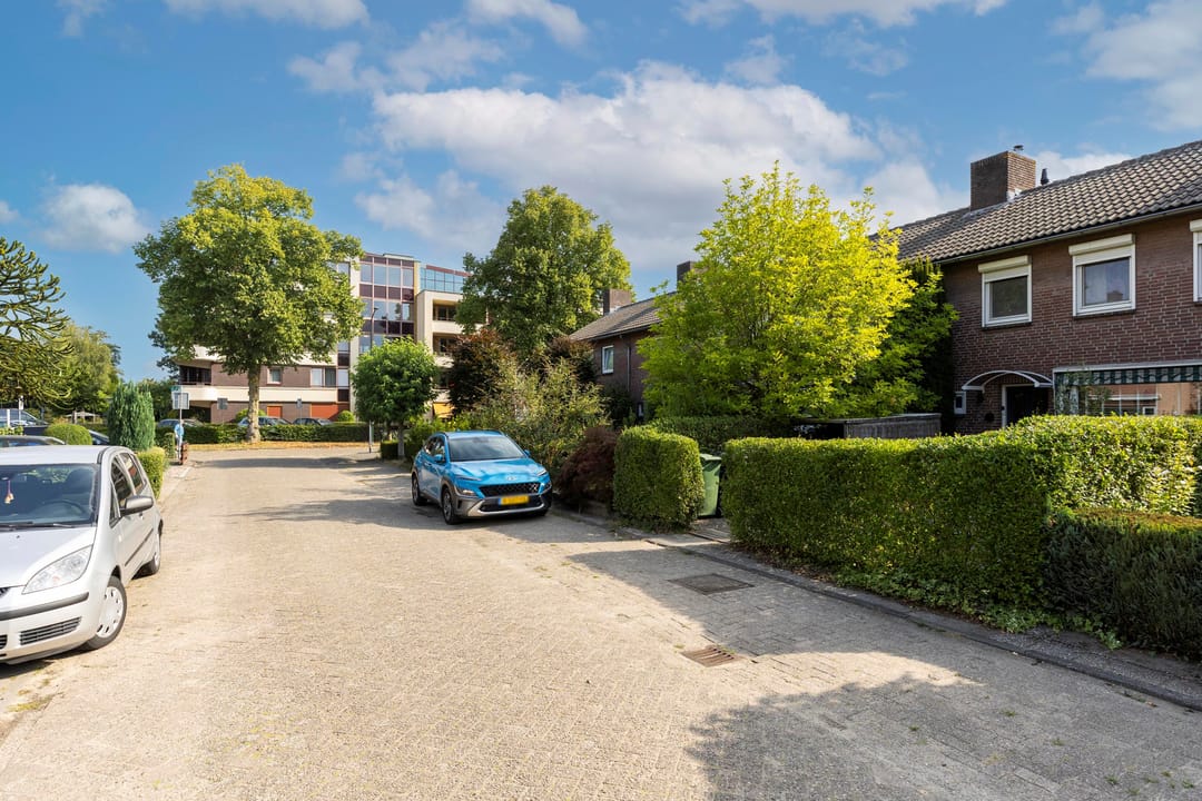 Photo 2 of Ranonkelstraat 7