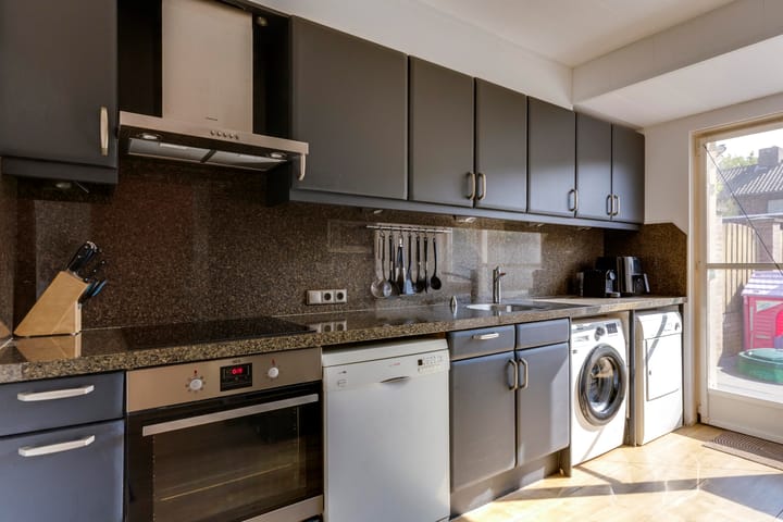 Photo 3 of Ranonkelstraat 7