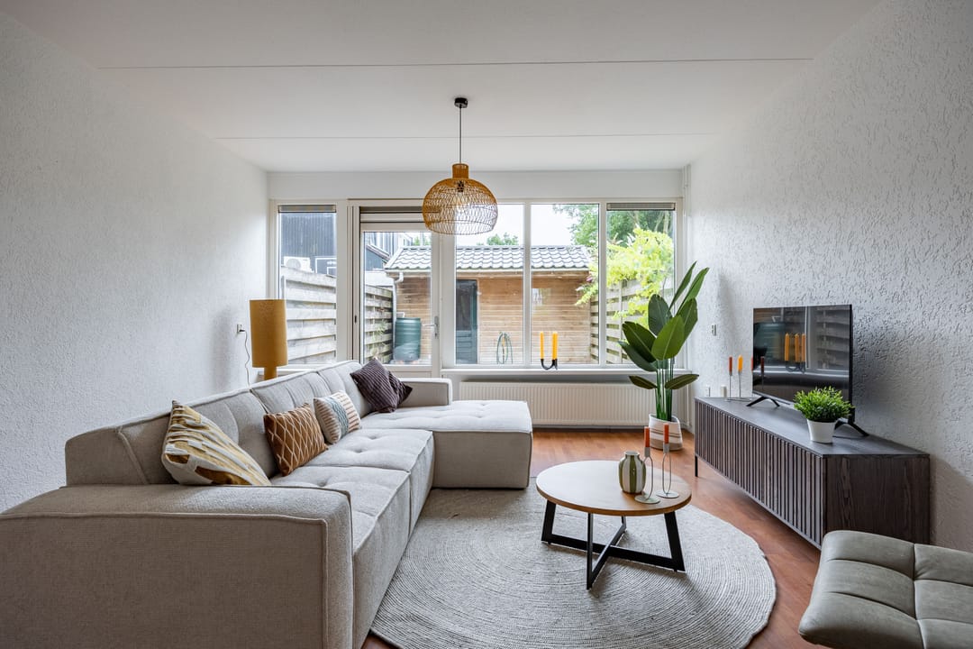 Photo 2 of Thorbeckestraat 101