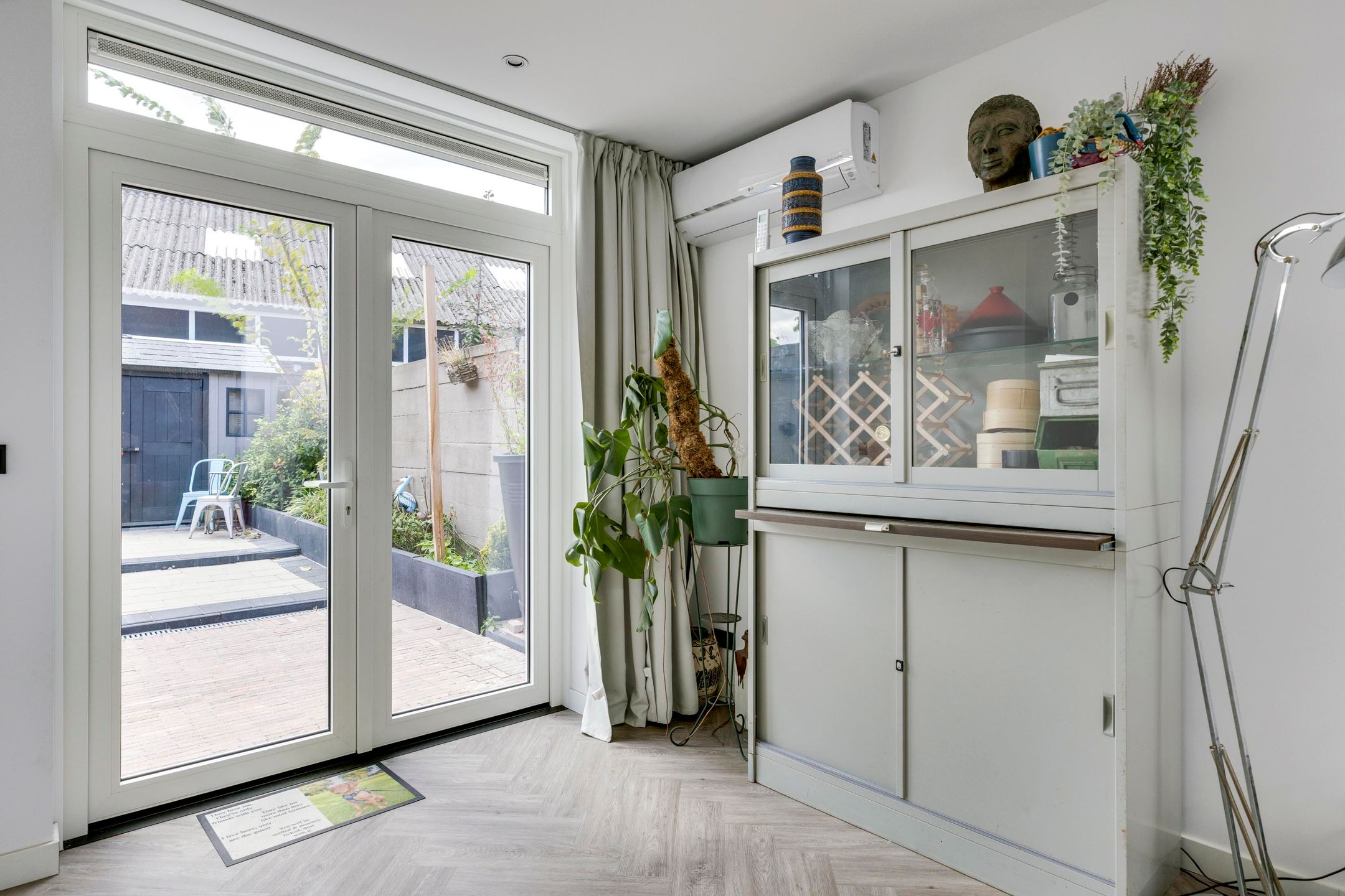 Photo 18 of Zeelsterstraat 215