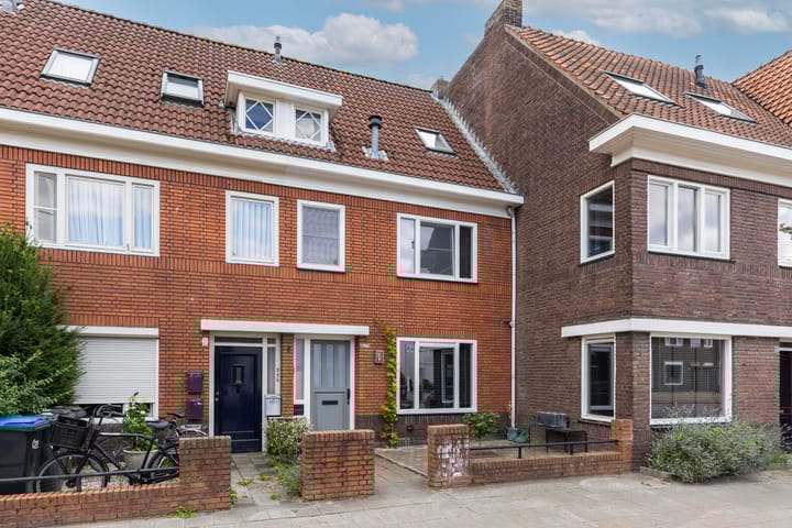 Foto 43 van Zeelsterstraat 215