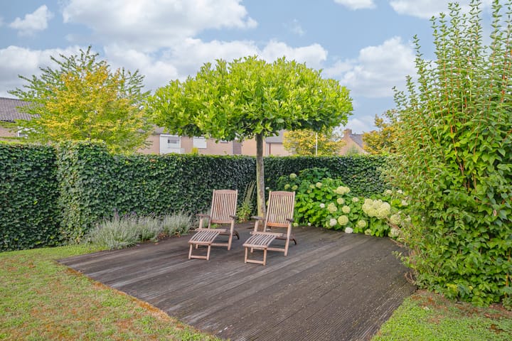 Photo 21 of Willem-Alexanderstraat 2