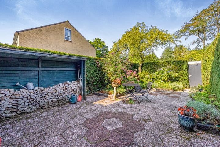 Foto 36 van 's-Gravenwaarde 13