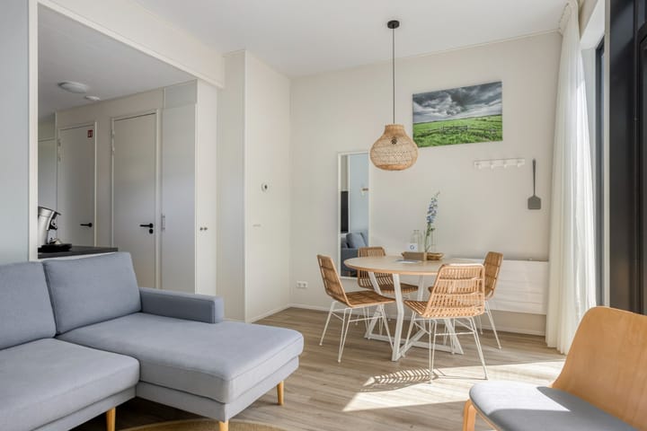 Photo 15 of Zuideruitweg 68-24