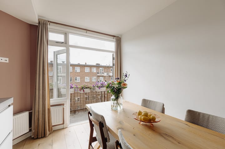 Photo 9 of Admiraal De Ruijterweg 411-3