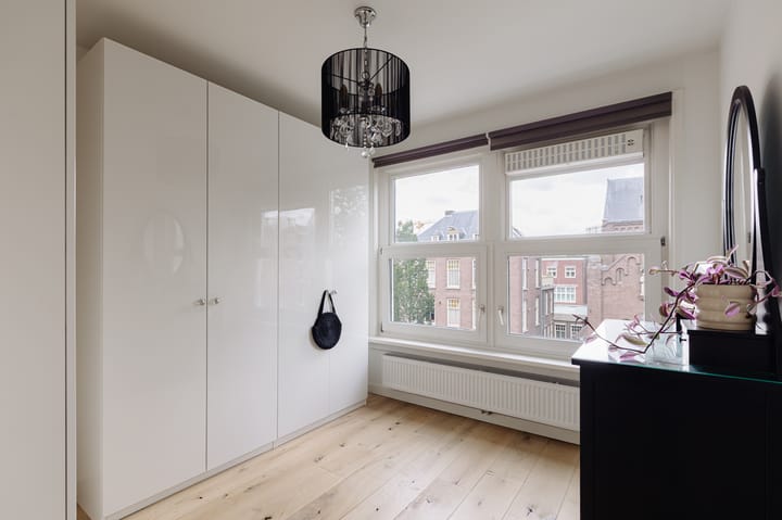 Photo 12 of Admiraal De Ruijterweg 411-3