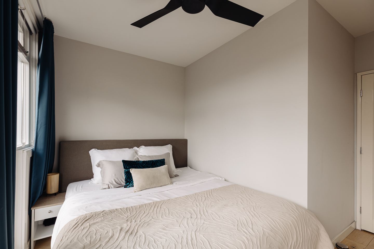 Foto 14 van Admiraal De Ruijterweg 411-3