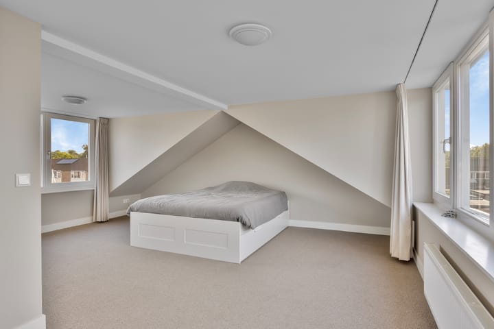 Foto 22 van Valleilaan 15