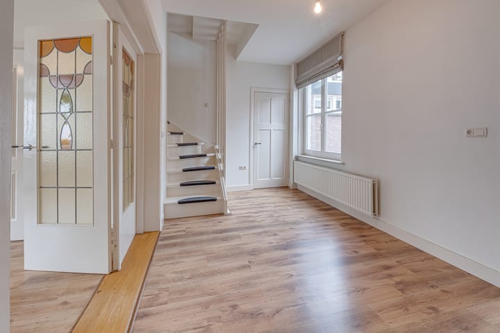 Foto 12 van Jan van Steffeswertplein 7