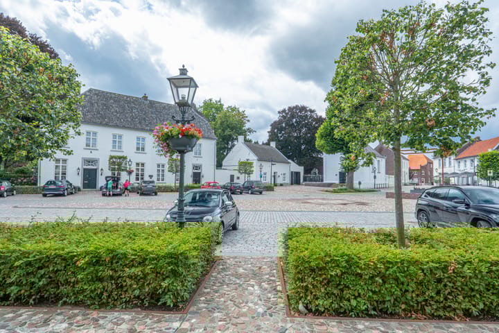 Foto 37 van Jan van Steffeswertplein 7