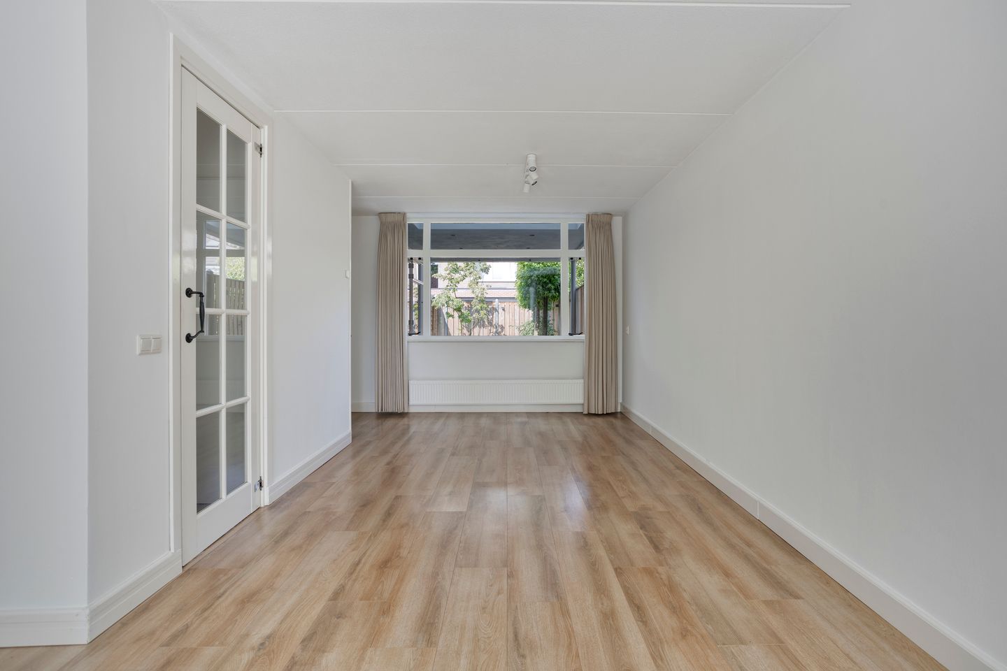 Foto 10 van Waverstraat 9