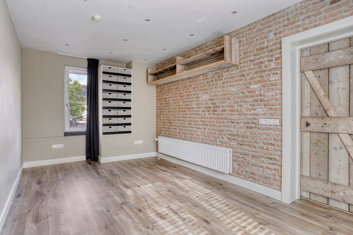 Foto 22 van Waverstraat 9