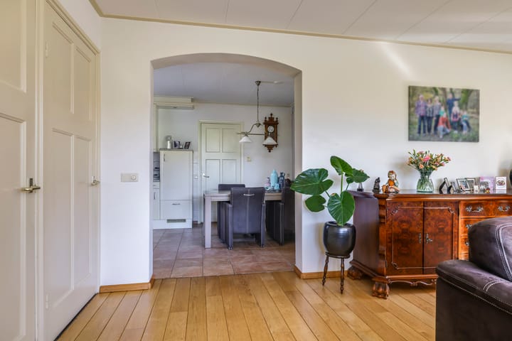 Foto 15 van Poelsweg 10