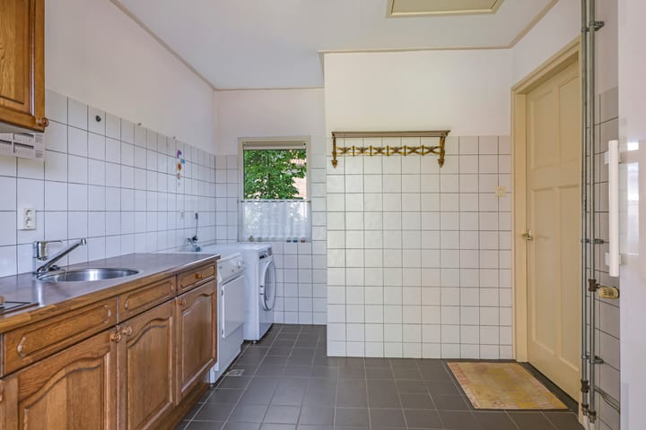 Foto 17 van Poelsweg 10