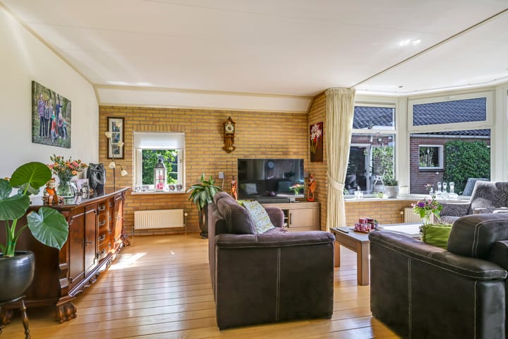 Foto 11 van Poelsweg 10