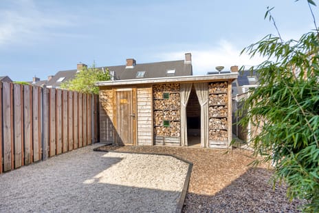 Sering 136 tertiary image