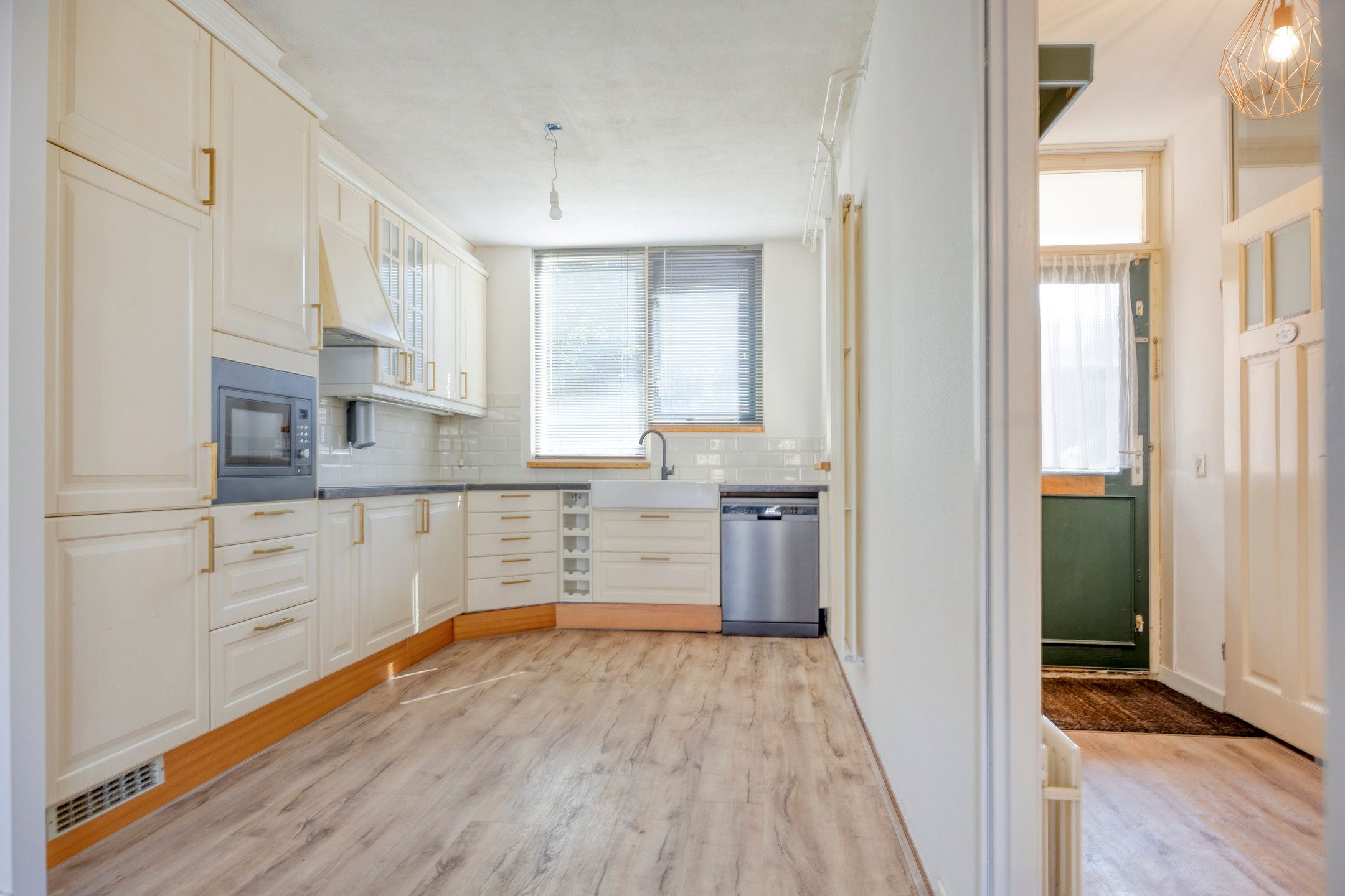 Foto 12 van Sering 136