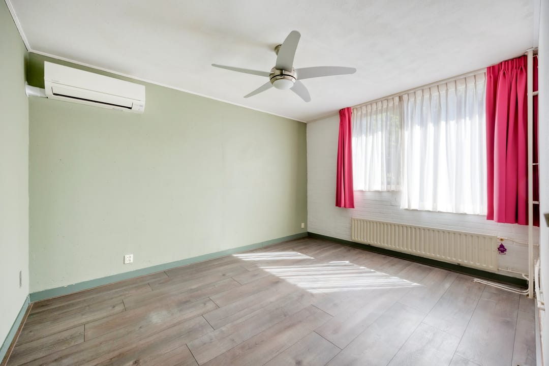 Foto 16 van Sering 136