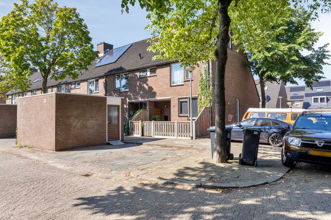 Foto 28 van Sering 136