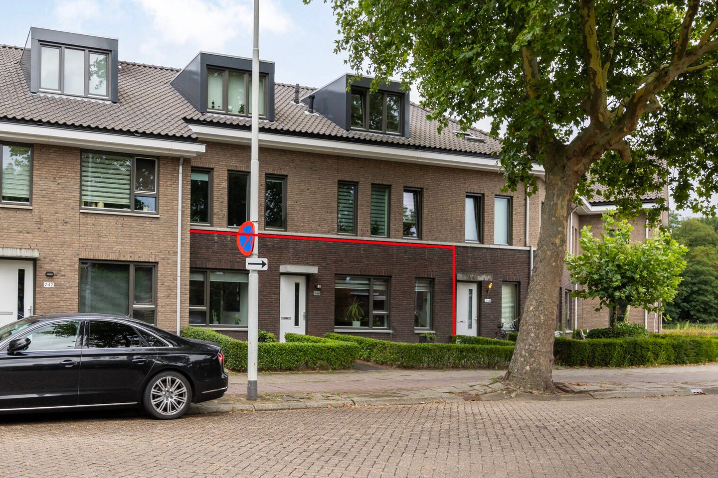 Photo 5 of Rijnstraat 2-40