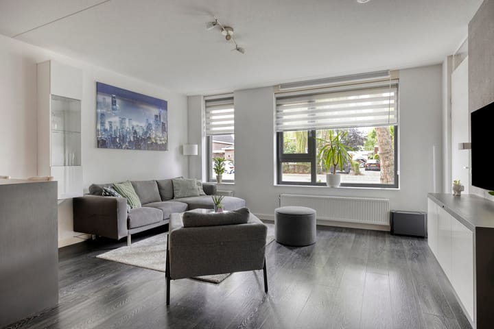 Foto 9 van Rijnstraat 2-40