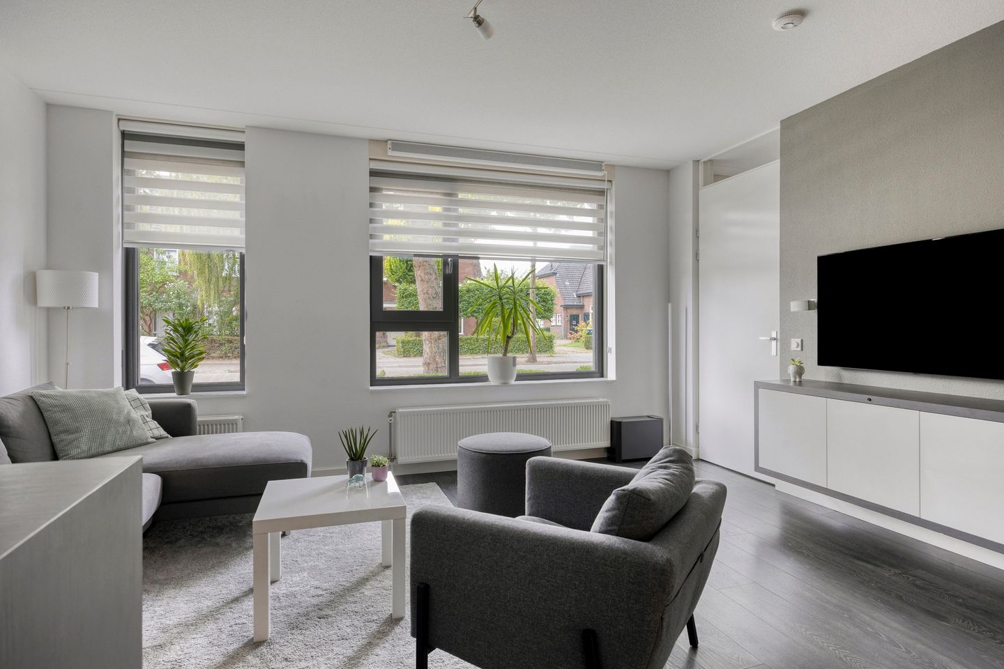 Photo 10 of Rijnstraat 2-40